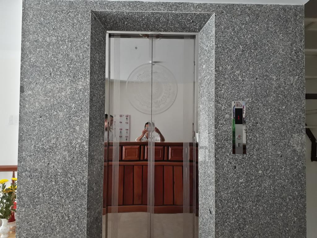 Nice Hotel Дананг Екстер'єр фото